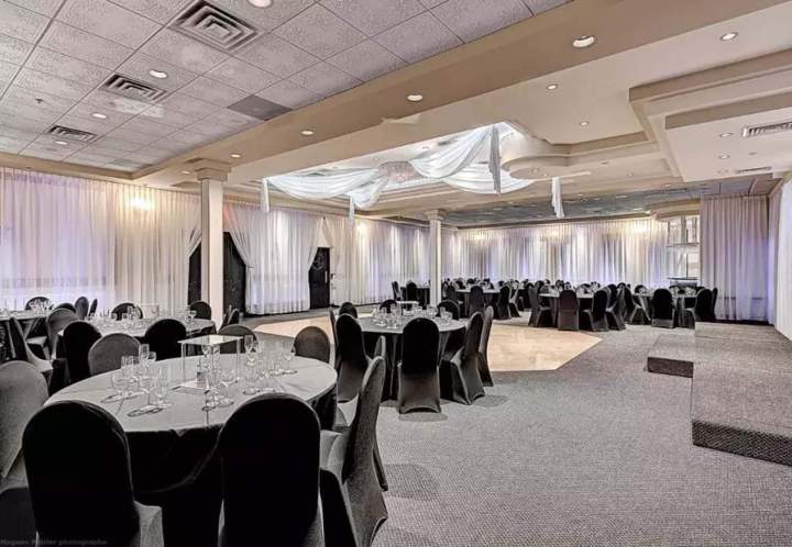 Espace rassemblement festif salle Montréal