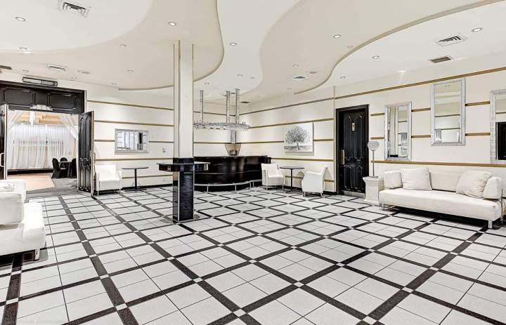 Executive meeting space in Montreal